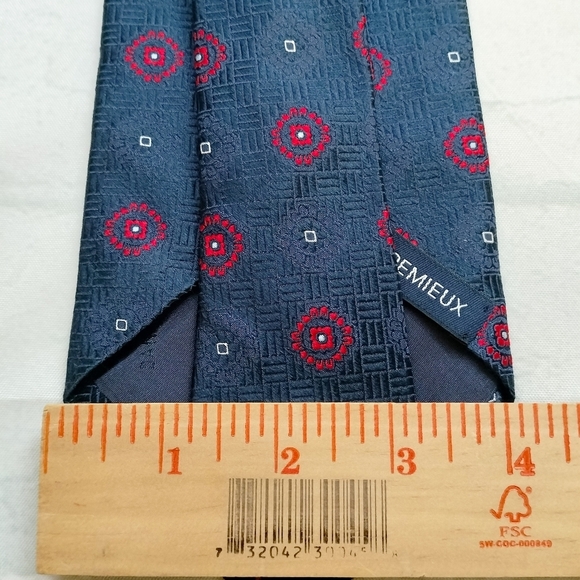 Cremieux Silk Necktie Tie Blue Red Geometric Pattern Handmade in USA Textured - Picture 6 of 7